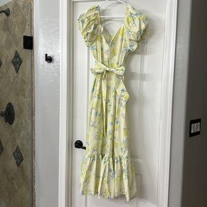 LoveShackFancy x Target Collab Yellow Floral Maxi with matching belt. Size 6.